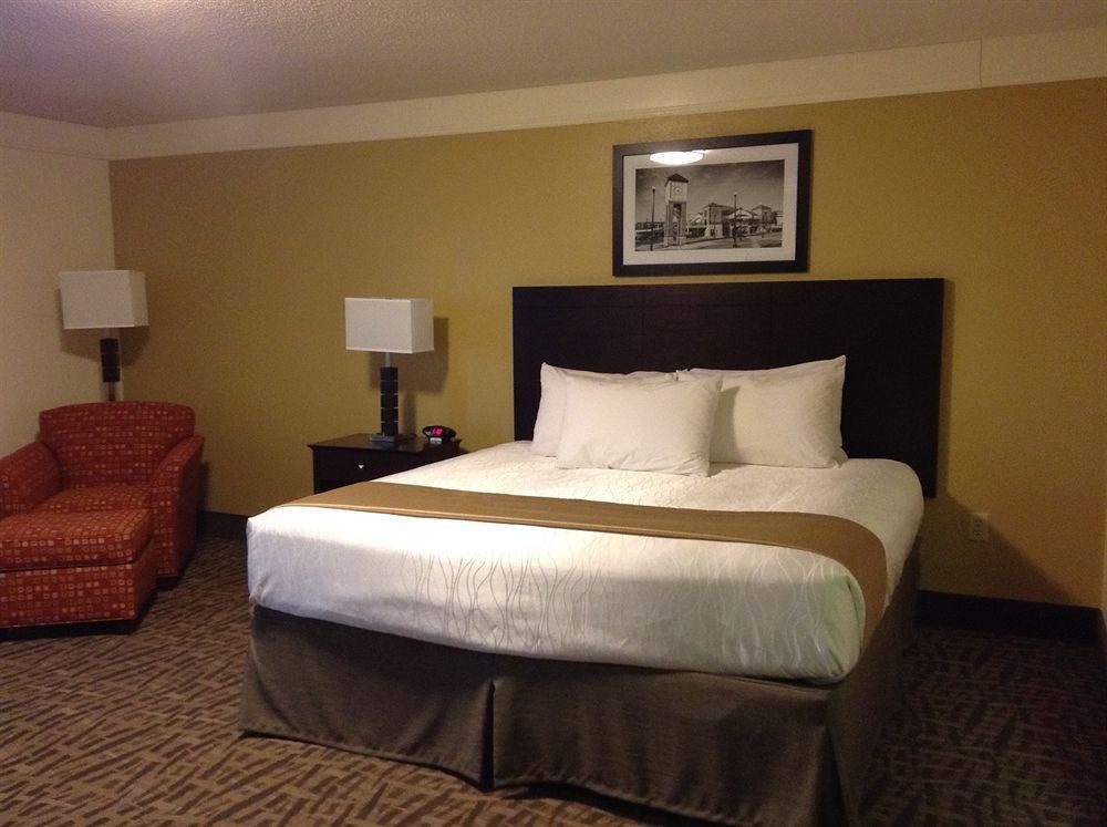 Best Western Plus Peoria Extérieur photo